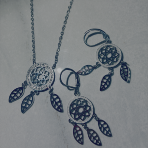 set de collar y aretes diseño atrapa sueños